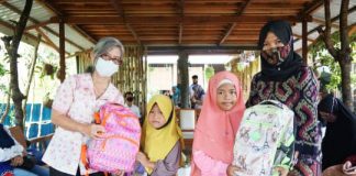PEMULIHAN PASCA BANJIR, LK3 SALURKAN BANTUAN ACRP