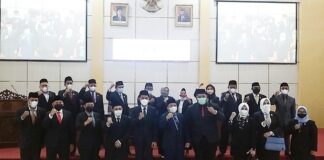 DPRD GELAR RAPAT PARIPURNA ISTIMEWA PADA HARI JADI KABUPATEN BANJAR KE-71