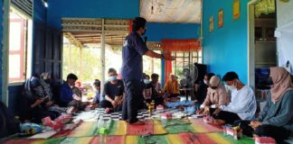 LK3 DIDUKUNG M21 LATIH WARGA KURAU TANGGAP BENCANA