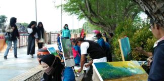 ‘BIAS BORNEO’ DITUTUP, IPKS GELAR LUKIS BARENG ON THE SPOT DI SIRING 0 KM