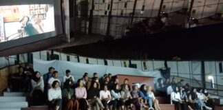 PURNA PASKIBRAKA 2022 DAPAT HADIAH NONTON BARENG DARI WALI KOTA DI MISBAR BANJARBARU