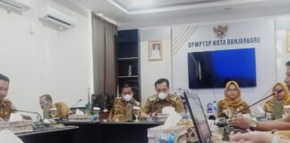 01 BANJARBARU KUNJUNGI MAL PELAYANAN PUBLIK, ADA APA YA?