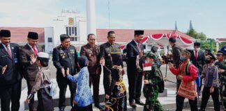 LEBIH 350 SISWA-SISWI SDN 1 KOMET IKUT AKSI 10 NOVEMBER DI BALAI KOTA