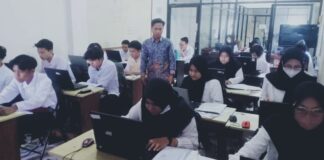 25 TUTOR IKUTI UJK PROGRAM PKK APLIKASI PERKANTORAN