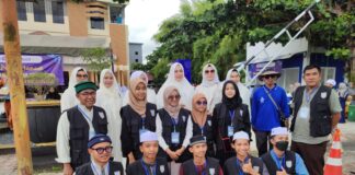 TAK MAU KETINGGALAN, TP PKK DAN ORGANISASI WANITA TURUT SUKSESKAN HAUL KE-18 GURU SEKUMPUL