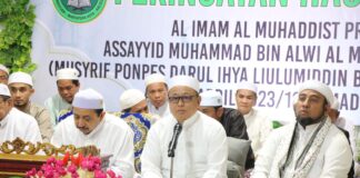 MI DINIYAH DARUL FATIHIN GELAR HAUL ABUYA AL MALIKI