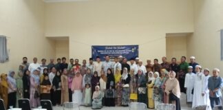 MAKNAI HALAL BI HALAL, WALI KOTA BANJARBARU JALIN KERUKUNAN WARGA KELURAHAN KOMET