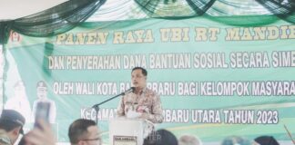 TEKAN INFLASI, PROGRAM RT MANDIRI PANEN SINGKONG BERSAMA POKMAS SEJAHTERA SUNGAI ULIN
