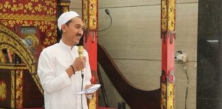 18 RIBU TERDAFTAR, BUPATI BANJAR LEPASKAN 379 CALON JEMAAH HAJI