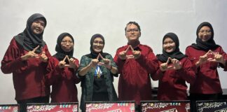 KADISDIK BANJARBARU APRESIASI PLN PEDULI UNTUK PROGRAM SANTIKA
