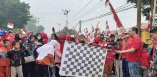 JALAN SEHAT BARENG WARGA GUNTUNG MANGGIS, LURAH ZIKRU RAYAKAN HUT RI