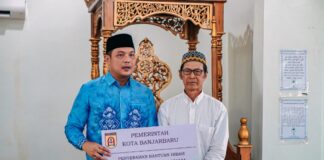 SAFARI JUMAT, ADITYA PERERAT SILATURAHMI DAN BANTU FASILITAS TEMPAT IBADAH
