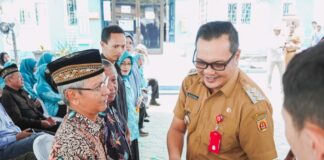 ADITYA GELAR AUDIENSI DI GUNTUNG PAIKAT, WARGA SAMPAIKAN PENTINGNYA RT MANDIRI