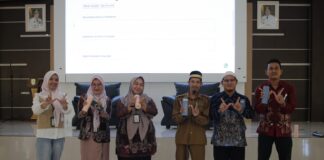 AMPLIFIKASI PROGRAM BASAKALIMANTAN WIKI “BAKUNJANG” DI PALNAM BERSAMA GURU SMP SE-KALSEL