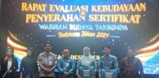 TAPIN DAN HSU TERIMA SERTIFIKAT WARISAN BUDAYA TAKBENDA 2024