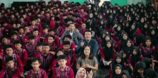 BASAKALIMANTAN WIKI GELAR DISEMINASI KEBIJAKAN PUBLIK MITIGASI SAMPAH PLASTIK, LIBATKAN KOMUNITAS DAN ANAK MUDA