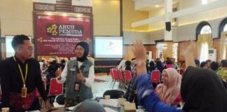 ORKESTRASI GAGASAN UNTUK BANUA; HARI KEDUA ARUH PEMUDA DISKUSIKAN LIMA ISU