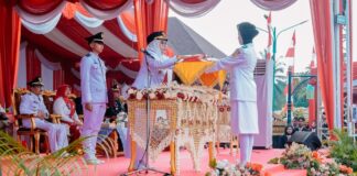 UPACARA HUT KE-80 KEMERDEKAAN RI BERLANGSUNG KHIDMAT, WALI KOTA LISA: TANAMKAN NILAI PANCASILA