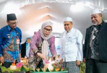 SAMPAIKAN CAPAIAN 100 HARI KERJA, LISA-WARTONO BERKELILING KUNJUNGI WARGA