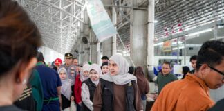 PASTIKAN HARGA STABIL DAN BAHAN POKOK AMAN, WALI KOTA SIDAK PASAR BAUNTUNG