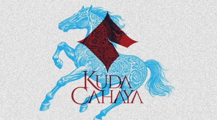 KUDA CAHAYA: DERAP EKSTASE DAN CAHAYA YANG HENING